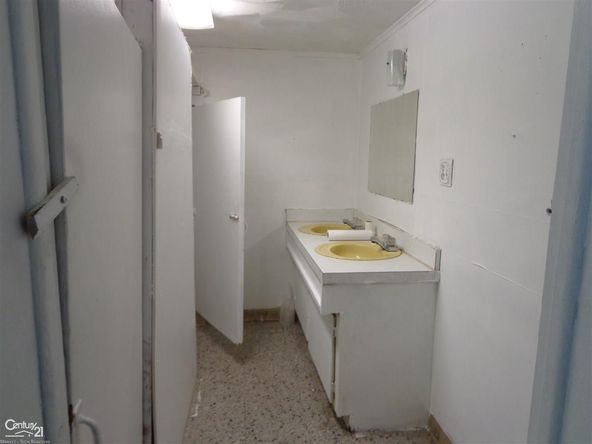 3404 24th St, Port Huron, MI 48060